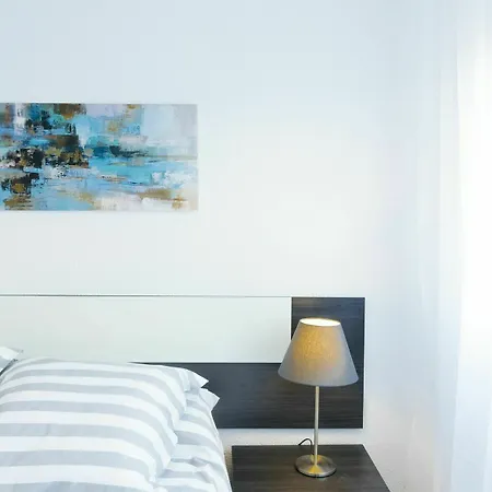 Marina Apartment *